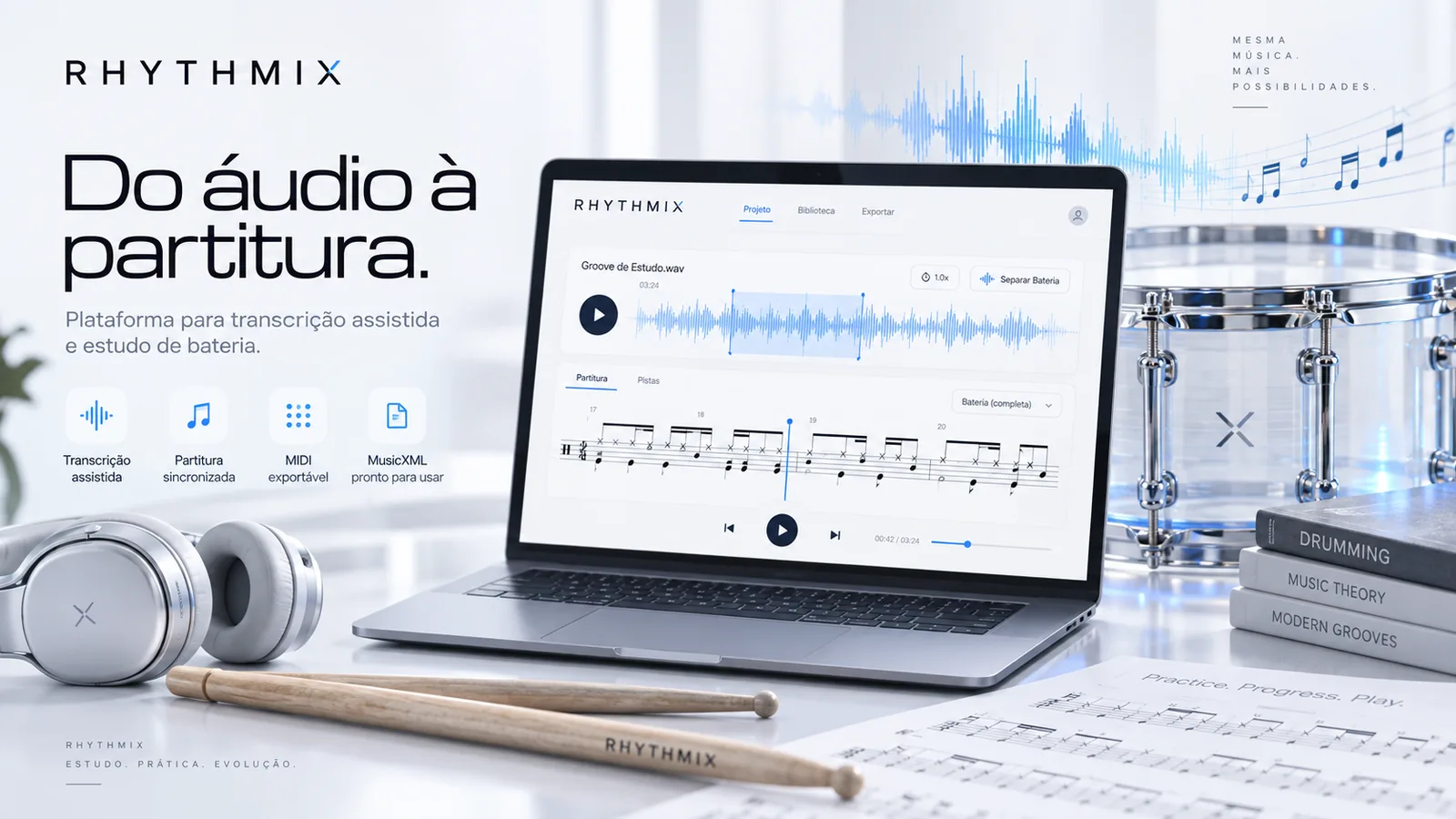 RHYTHMIX artwork: a laptop showing a drum score synced to the audio waveform, beside a snare drum, headphones and drumsticks, with the Portuguese headline Do áudio à partitura